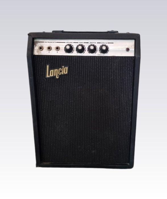 Lancia - Aantal items: 1 - Gitaarversterker - 1970 (Zonder, Muziek en Instrumenten, Snaarinstrumenten | Gitaren | Akoestisch