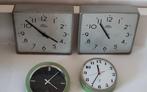Wandklok (4) - Metaal, Glas - 1950-1960, Antiek en Kunst