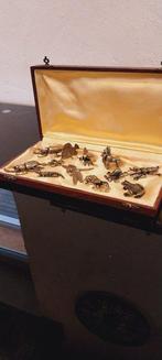 Messensteun (12) - Figurines insectes et animaux différents, Antiek en Kunst