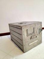 Driessen - Doos - Aluminium - Vliegtuigcontainer, Antiek en Kunst