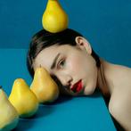 Elena Paraskeva - A Balancing Act - XL, Antiek en Kunst