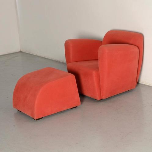 Frontseat fauteuil met voetenbank, rood, Zakelijke goederen, Kantoor en Winkelinrichting | Kantoormeubilair en Inrichting, Ophalen of Verzenden