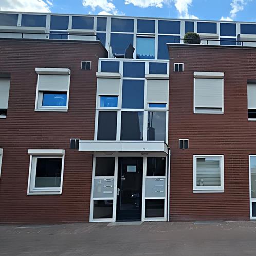 Huis met 4 slaapkamers aan Monnikendammerweg in Amsterdam, Huizen en Kamers, Huizen te huur, Direct bij eigenaar, Amsterdam, (Studenten)kamer