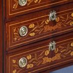 Kleine Hollandse barok commode 18e eeuw  4-zijdig rijkelijk, Antiek en Kunst, Ophalen of Verzenden