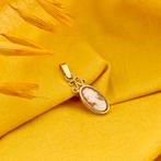 Gouden hanger met camee | Vintage (schelp, lagensteen), Ophalen of Verzenden, Gebruikt, Goud, Overige merken