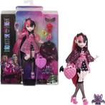 Monster High - Modepop - Draculaura pop met hartjes-tas, Ophalen of Verzenden, Zo goed als nieuw