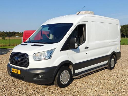 Ford Transit 290 2.2 TDCI L2H2, lage km , Apk mei 2026 , Gei, Auto's, Ford, Dealer onderhouden, Lease, Zwart, Handgeschakeld, Overige carrosserieën