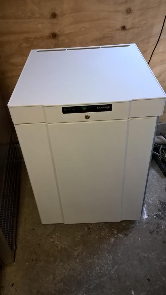 GRAM vrieskast onderbouw F210LG, werkt als nieuw, Zakelijke goederen, Horeca | Keukenapparatuur, Gebruikt, Koelen en Vriezen