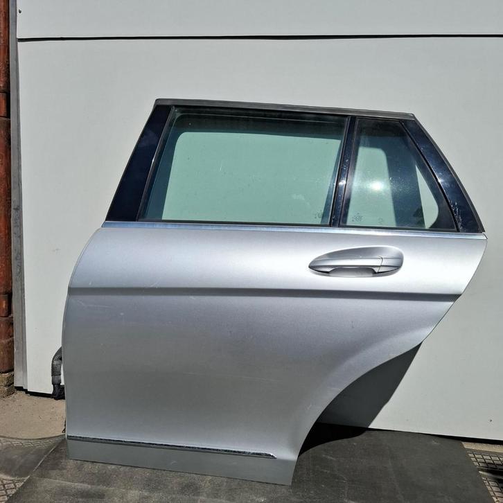 Portier Linksachter Mercedes C-klasse w204 (P052), Auto-onderdelen, Carrosserie en Plaatwerk, Gebruikt, 3 maanden garantie, Mercedes-Benz