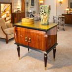 Kabinet - Hout, Glas, Italiaans vakmanschap van uitmuntende