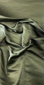 Prachtige zijden satijn, gestructureerd, olijfgroen
