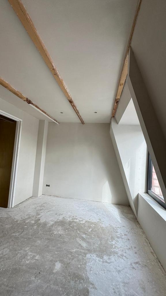 STUKADOOR EN SCHILDER WERKEN, Diensten en Vakmensen, Stukadoors en Tegelzetters, Metselen, Pleisterwerk, Spachtelputz, Stucwerk