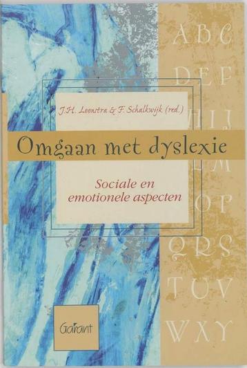 Omgaan met dyslexie - F. Schalkwijk, J.H. Loonstra - 9789053