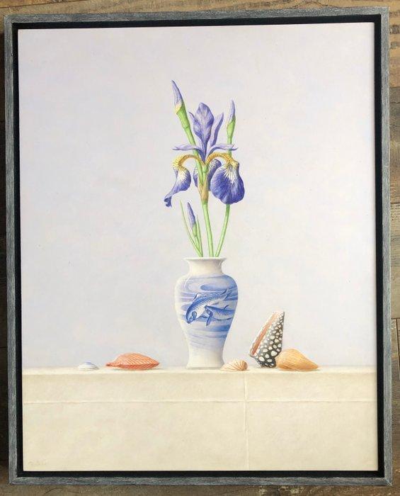 Ruud Verkerk - Japanse vaas met blauwe Iris., Antiek en Kunst, Kunst | Schilderijen | Modern