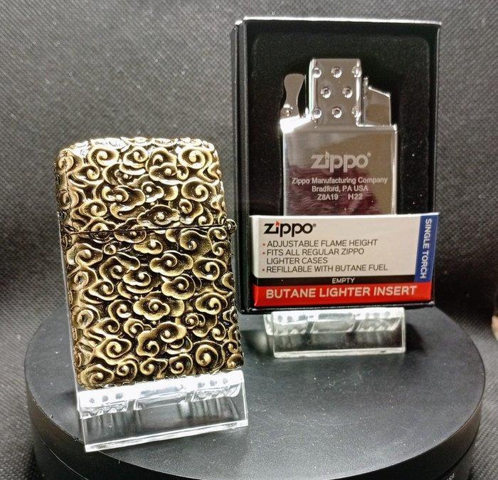 Zippo, Yaveng - Drache Altgold - Zonder Minimumprijs -, Verzamelen, Rookartikelen, Aanstekers en Luciferdoosjes