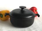 Le Creuset - Enzo Mari, Black cocotte Nr 17 - Braadpan -, Antiek en Kunst