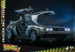 Hot Toys - Action figure Delorean Back to the Future II, Nieuw