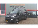 Zakelijke lease - Iveco Daily 35C18V 3.0 352 H3, Automaat, Gebruikt, Euro 6, Zwart