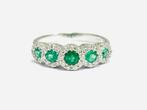Ring - 18 karaat Witgoud - 2.15ct. tw. Smaragd - Diamant -, Nieuw