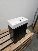 Fonteinmeubel 40 x 22 x 60 cm mat zwart verticaal reliëf met, Ophalen of Verzenden, Nieuw, Kraan