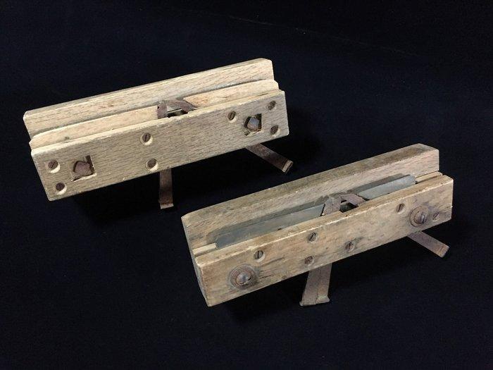 Japanese - Beeld, Set of 8 / Carpenter Tool Kanna Special, Antiek en Kunst, Antiek | Speelgoed
