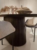 Salvator Walnut 230cm-13943, Huis en Inrichting, Tafels | Eettafels, Ophalen of Verzenden, Nieuw