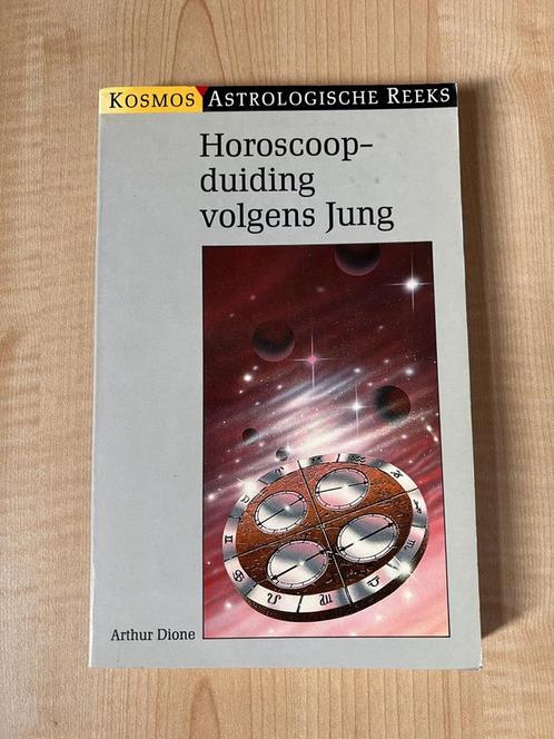 Horoscoopduiding volgens Jung 9789021515625 Dione, Boeken, Esoterie en Spiritualiteit, Gelezen, Verzenden