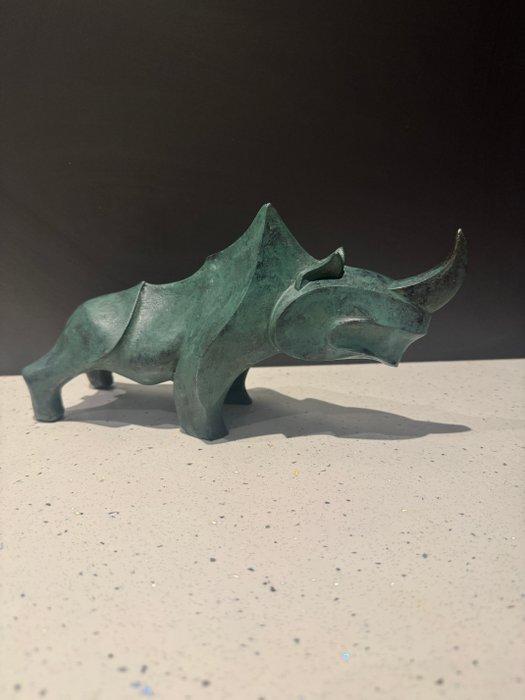 Snijwerk, Rzeba z brzu figurka Nosoroec - 13 cm -, Antiek en Kunst, Curiosa en Brocante