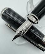 S.T. Dupont - D-Link Coat of Mail Guil Fountain Pen 18k 750, Nieuw