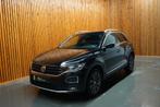 NR. 011 Volkswagen T-Roc 1.5 TSI 150pk SPORT AUTOMAAT, Dealer onderhouden, Stof, Gebruikt, Euro 6