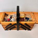 Naaidoos - Vintage naaibox met accessoires - Hout, Antiek en Kunst, Curiosa en Brocante