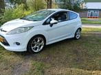 Ford Fiësta 1.6 sport st pakket, Auto's, Gebruikt, Wit, Leder, Handgeschakeld