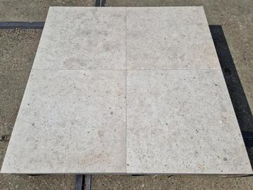 Veiling - 43,2 M2 Keramische Tegel Calestruzzo Beige 60x60x2 beschikbaar voor biedingen