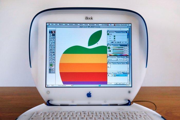 Apple iBook G3 INDIGO CLAMSHELL (incl. YoYo) - AZERTY -, Spelcomputers en Games, Spelcomputers | Overige Accessoires