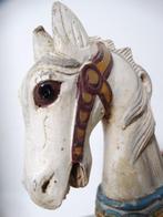 Figuur - Een hout carrouselpaard 45 cm