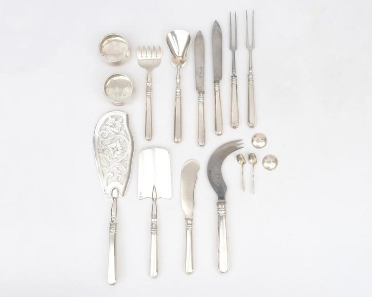 Een zilveren hors doeuvre set, Rusland, 19e/20e eeuw, Antiek en Kunst, Antiek | Goud en Zilver