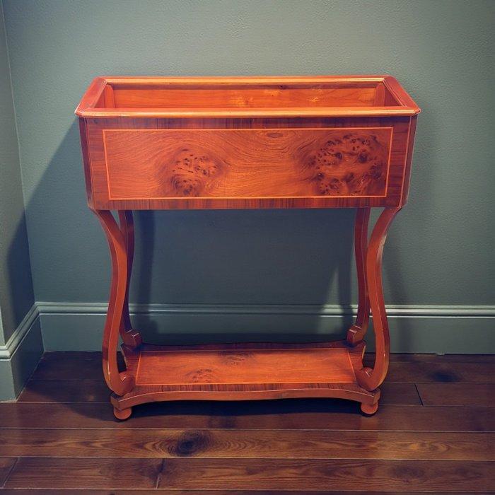 Jardinière - Hout - Stijl van Lodewijk XVI, Huis en Inrichting, Overige Huis en Inrichting