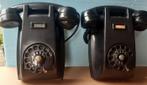 FATME - Twee vintage bakelieten telefoons - Bakeliet