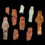 Oud-Egyptisch Groep Ushabtis – Miniatuurbedienden voor het