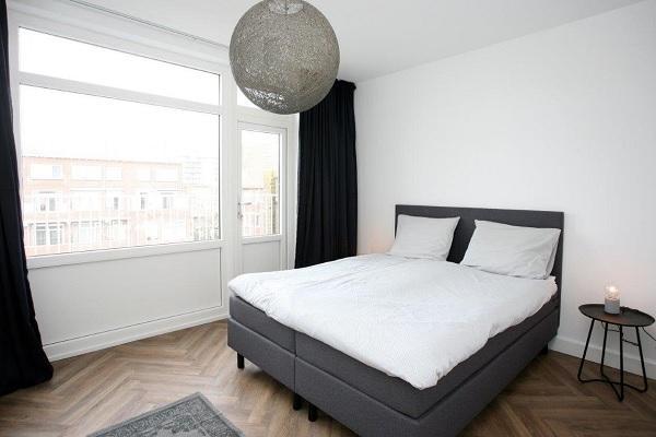 Appartement Dirk Hoogenraadstraat in Den Haag, Huizen en Kamers, Huizen te huur, Via bemiddelaar, Den Haag, Appartement