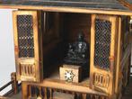 Altaar - Hout, Boeddhistische tempelmodel met miniatuur, Antiek en Kunst