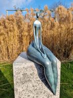 Beeldje, Sitting woman - abstract bronze artwork - 45 cm -