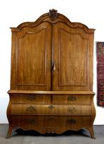 Kabinet - Elegante enkel gebogen kast - Satijnhout /, Antiek en Kunst, Antiek | Meubels | Stoelen en Banken