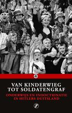 Van kinderwieg tot soldatengraf 9789089757067 Kevin Prenger, Boeken, Oorlog en Militair, Verzenden, Gelezen, Kevin Prenger