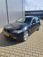 BMW 1-Serie (e87) 1.6 116I 5DR 2008 Zwart Nieuwe Apk!, Nieuw, Benzine, Stof, Zwart