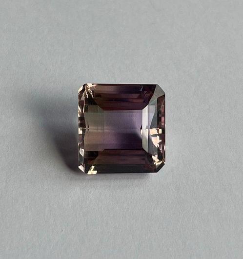 1 pcs Bruin, Geel, Paars Ametrien - 20.33 ct - Instituto, Sieraden, Tassen en Uiterlijk, Edelstenen