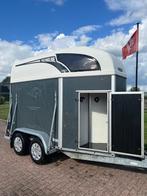 Leuke Atec 1,5 paards met zadelkamer!, Dieren en Toebehoren, Paarden en Pony's | Trailers en Aanhangwagens, Ophalen, Zo goed als nieuw