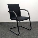 Ahrend Vergaderstoel Zwart - Refurbished, Huis en Inrichting, Stoelen, Ophalen of Verzenden, Gebruikt, Zwart