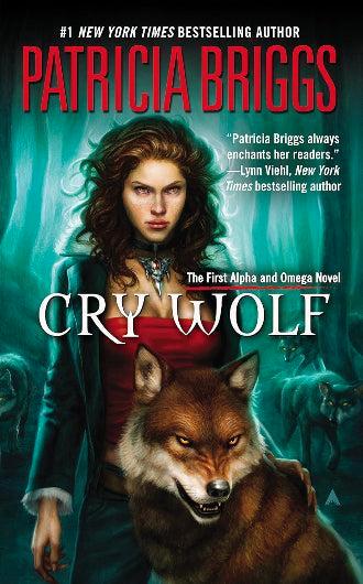 Cry Wolf - Patricia Briggs - Paperback, Boeken, Taal | Engels, Gelezen, Fictie, Ophalen of Verzenden