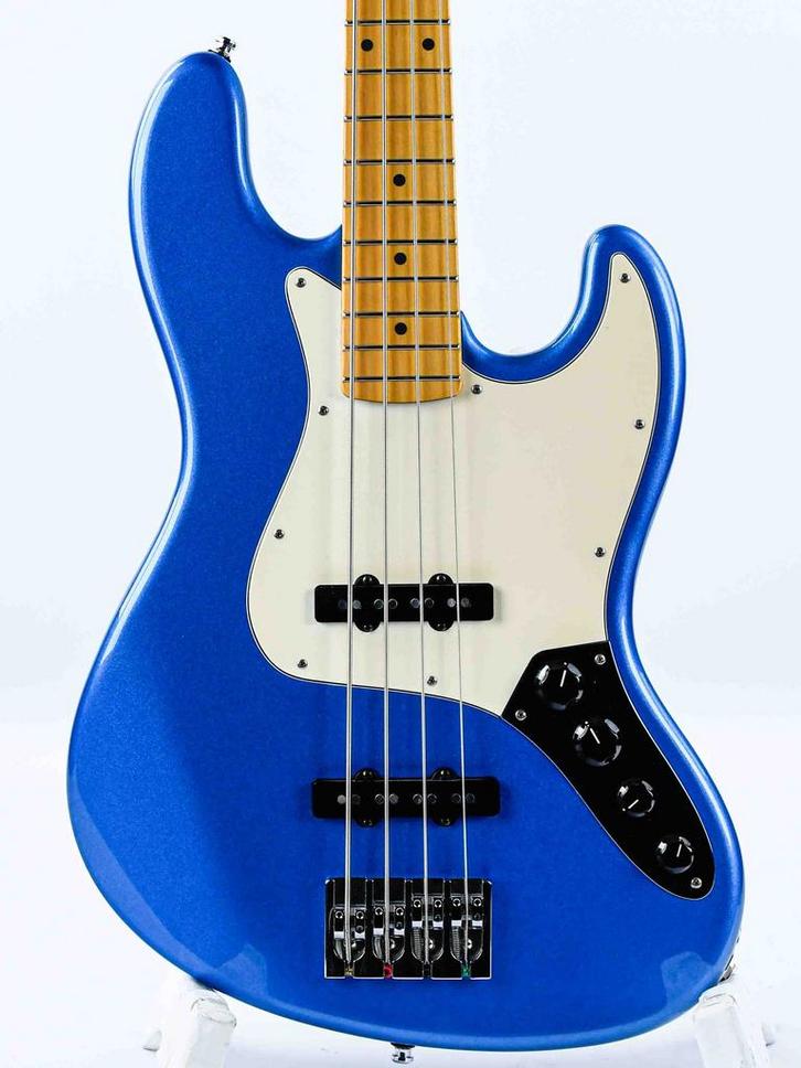Suhr Classic J Custom Lake Placid Blue Metallic 2013 (J Bas), Muziek en Instrumenten, Snaarinstrumenten | Gitaren | Bas, Gebruikt